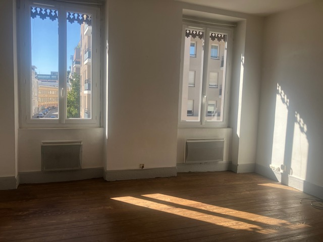 Appartement à louer à Lyon, 50 m², 1 pièce – photo 1 sur 4