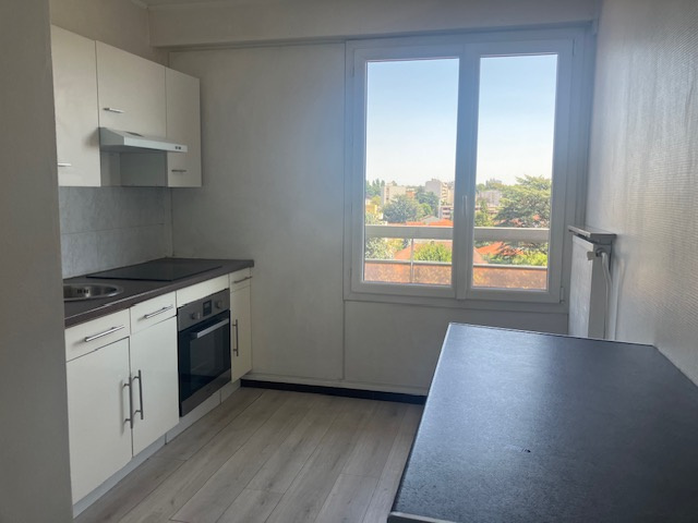 Appartement à louer à Bron, 45 m², 2 pièces – photo 2 sur 3
