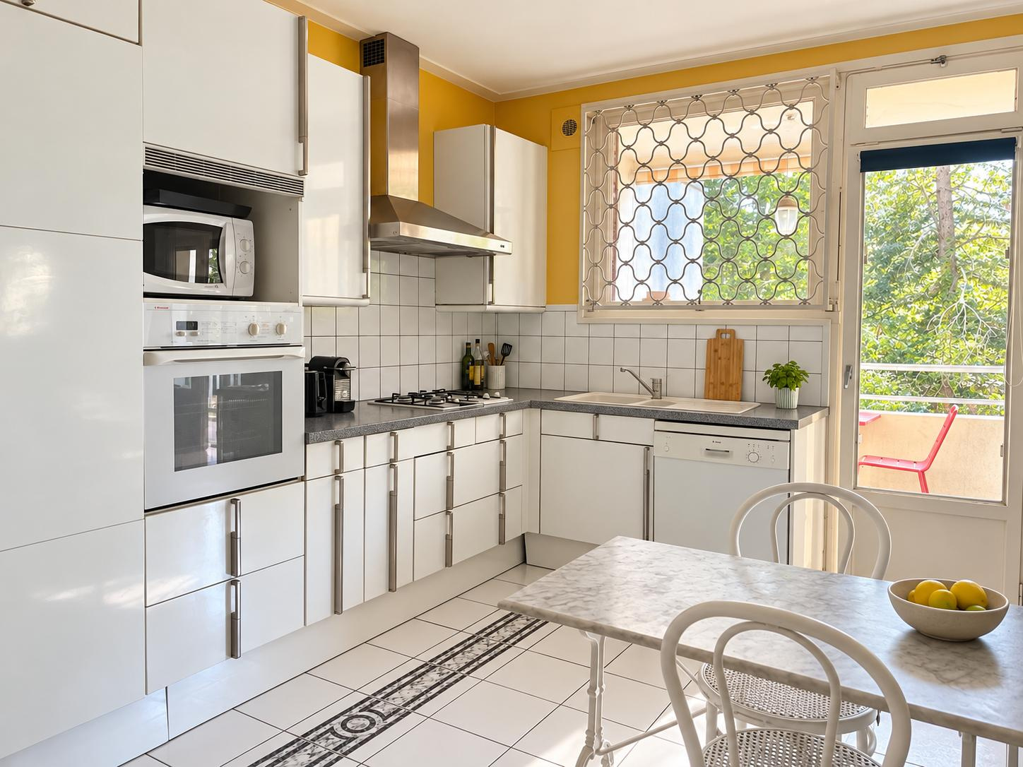 Appartement à vendre à St genis laval, 92 m², 3 pièces – photo 3 sur 7